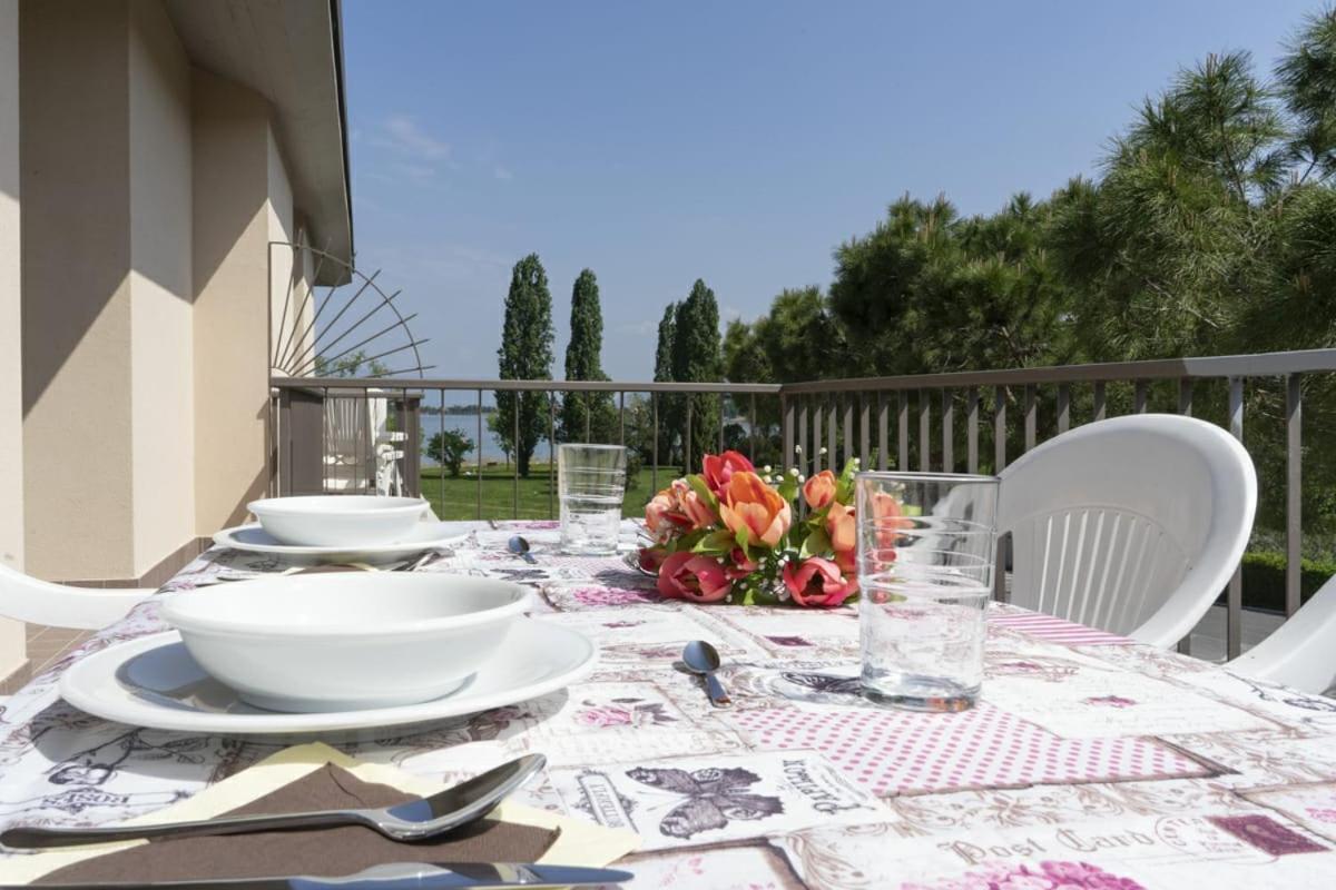 Appartamenti Residence Tulipano Sirmione Zewnętrze zdjęcie