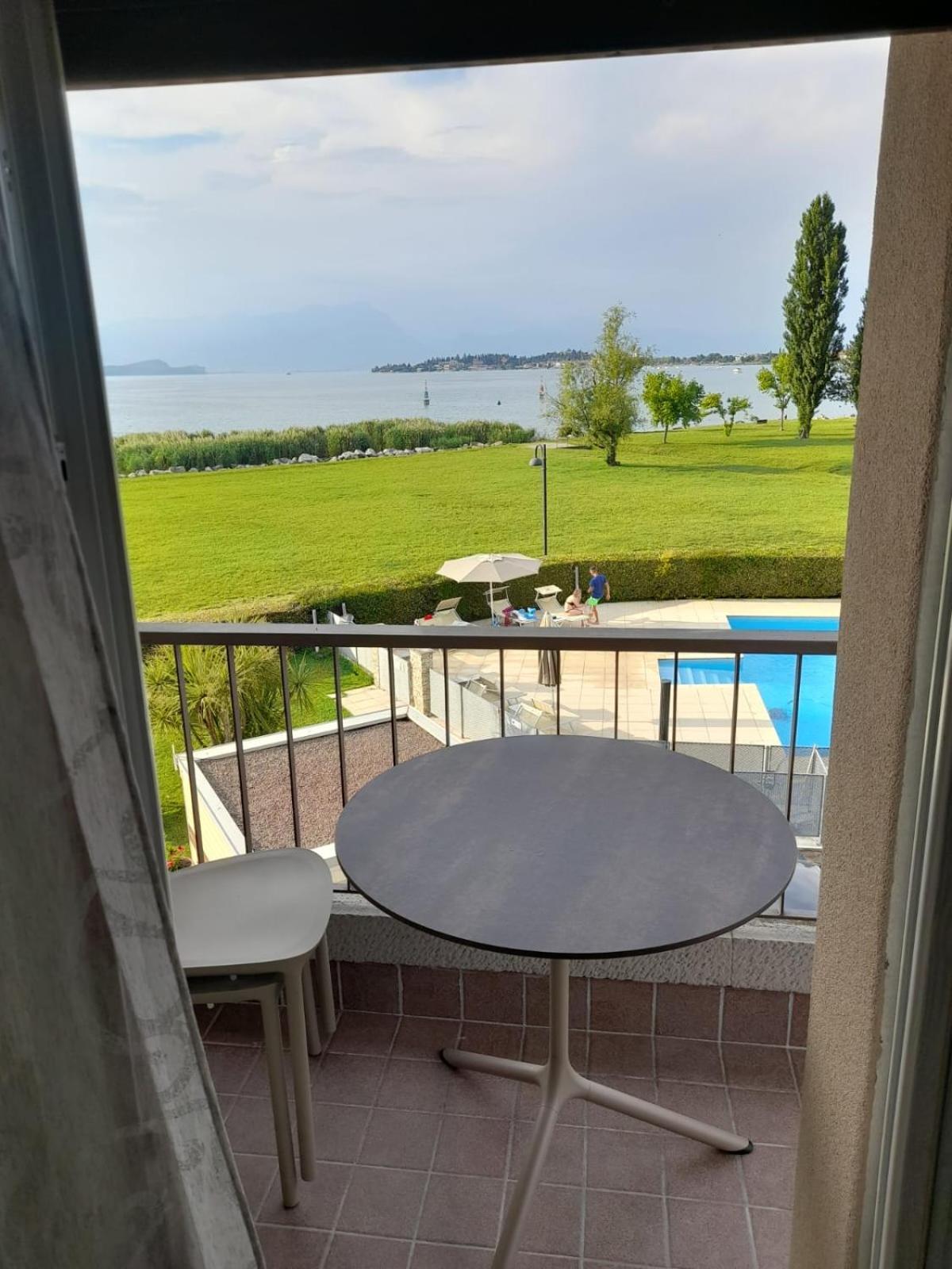 Appartamenti Residence Tulipano Sirmione Zewnętrze zdjęcie