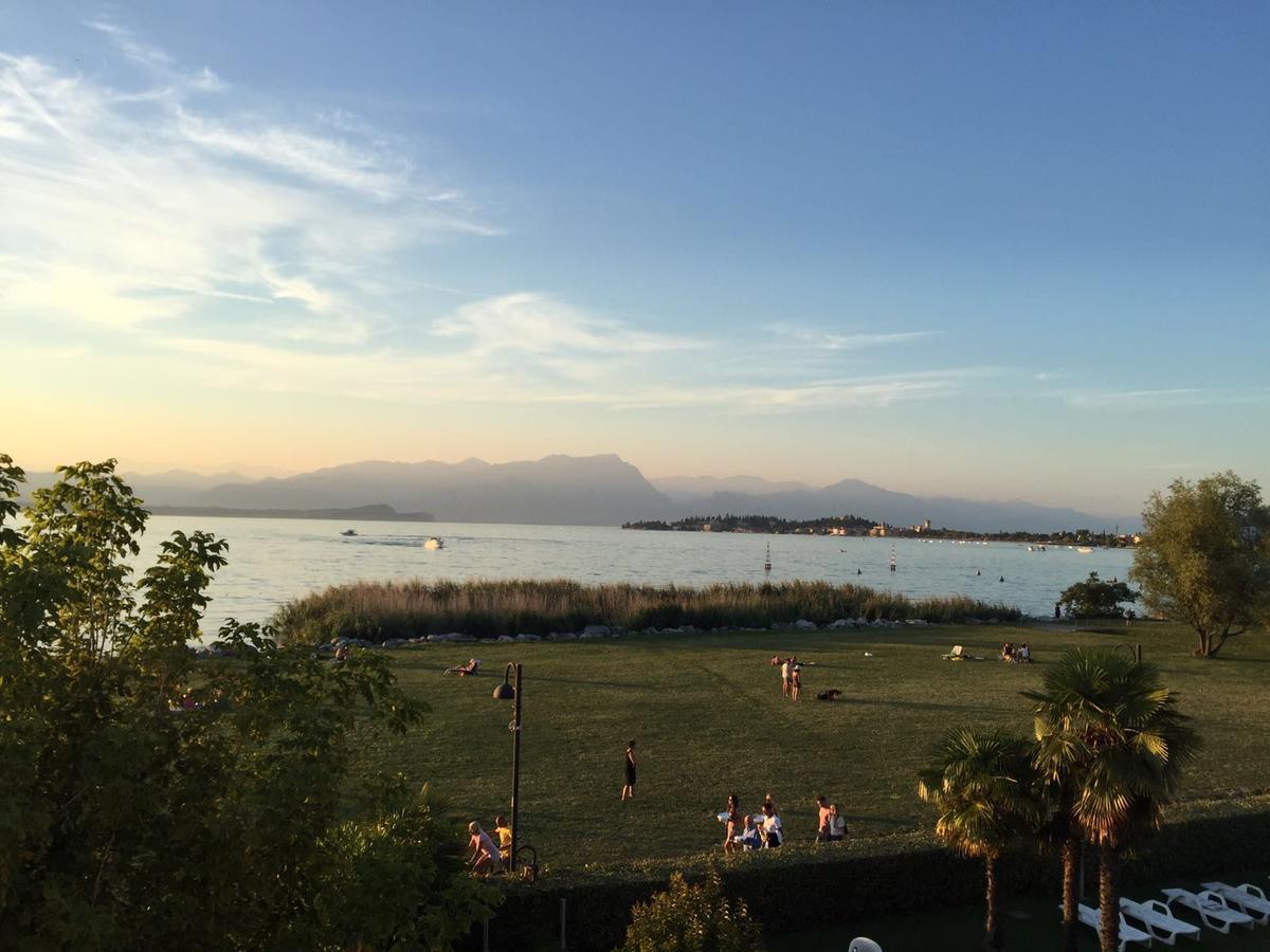 Appartamenti Residence Tulipano Sirmione Zewnętrze zdjęcie