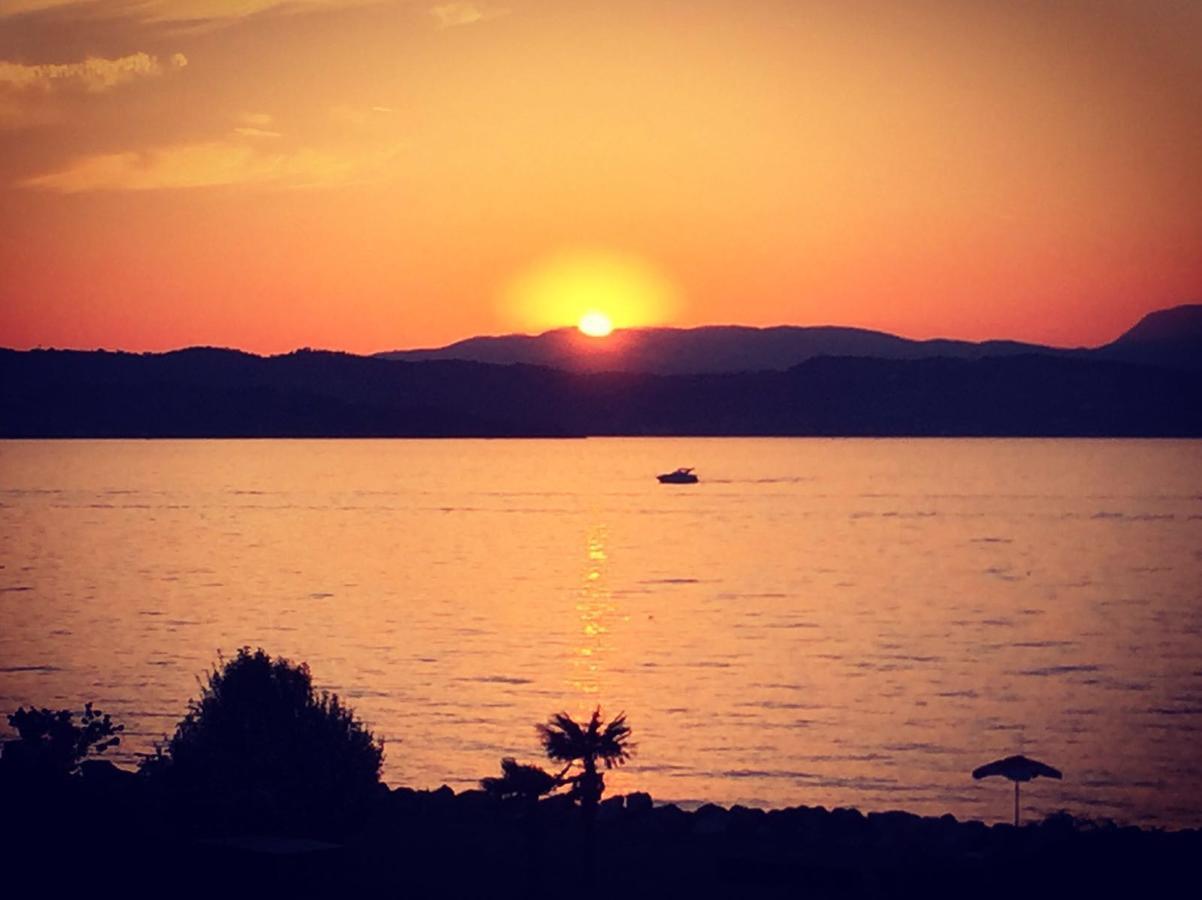 Appartamenti Residence Tulipano Sirmione Zewnętrze zdjęcie