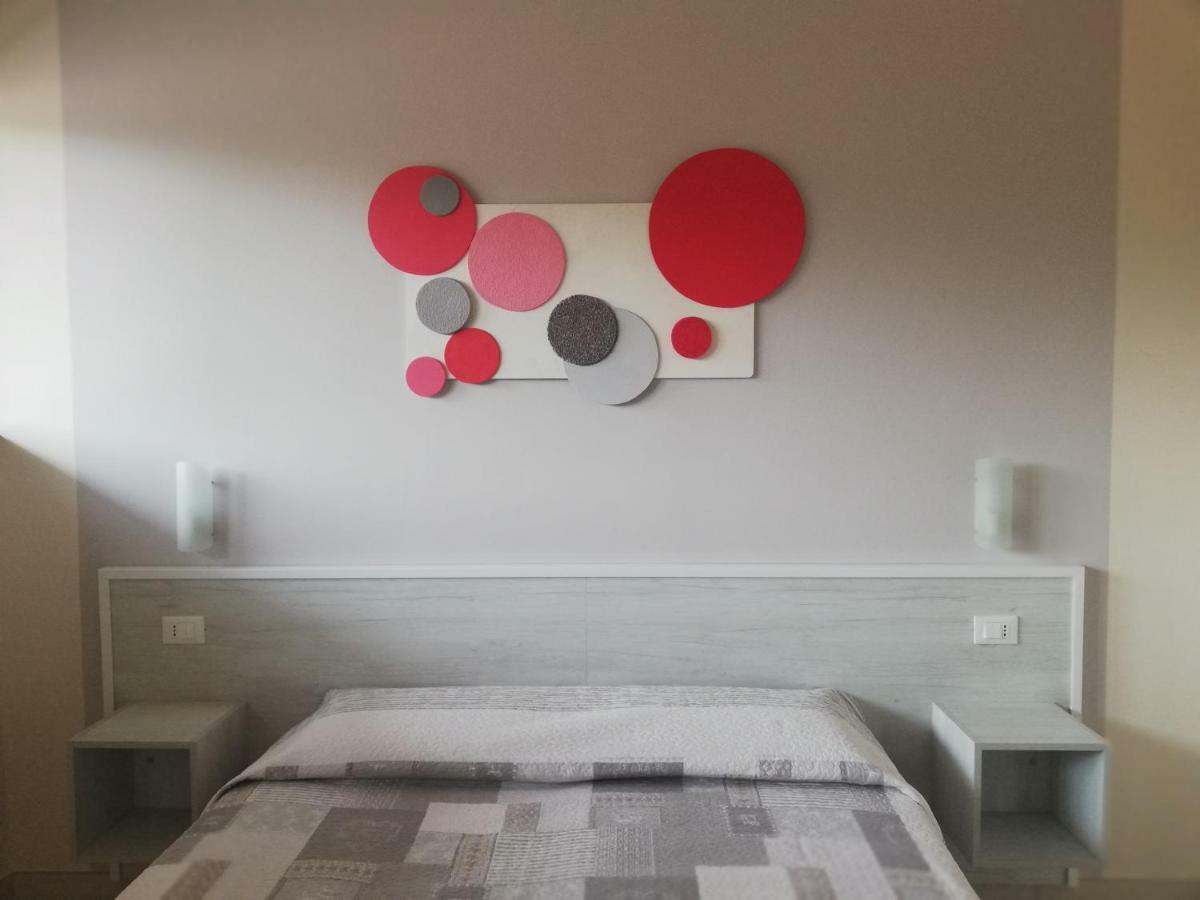 Appartamenti Residence Tulipano Sirmione Zewnętrze zdjęcie