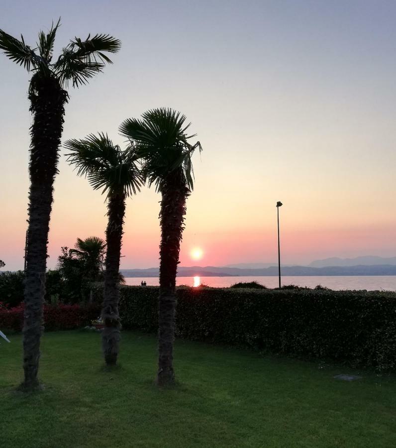 Appartamenti Residence Tulipano Sirmione Zewnętrze zdjęcie