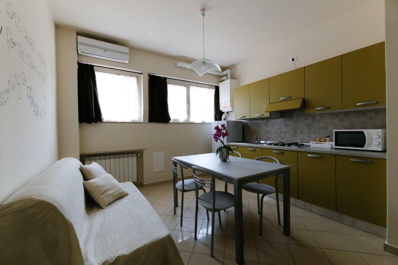 Appartamenti Residence Tulipano Sirmione Zewnętrze zdjęcie