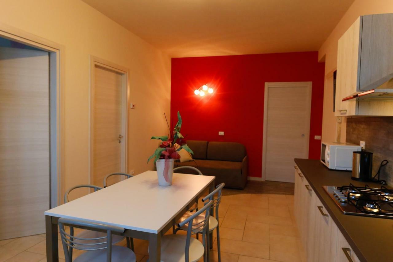 Appartamenti Residence Tulipano Sirmione Zewnętrze zdjęcie