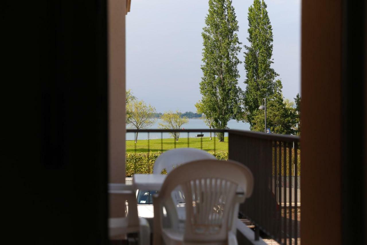 Appartamenti Residence Tulipano Sirmione Zewnętrze zdjęcie